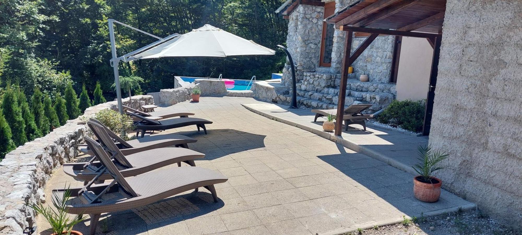 Villa Kuca Za Odmor "Neralic" à Josipdol Extérieur photo