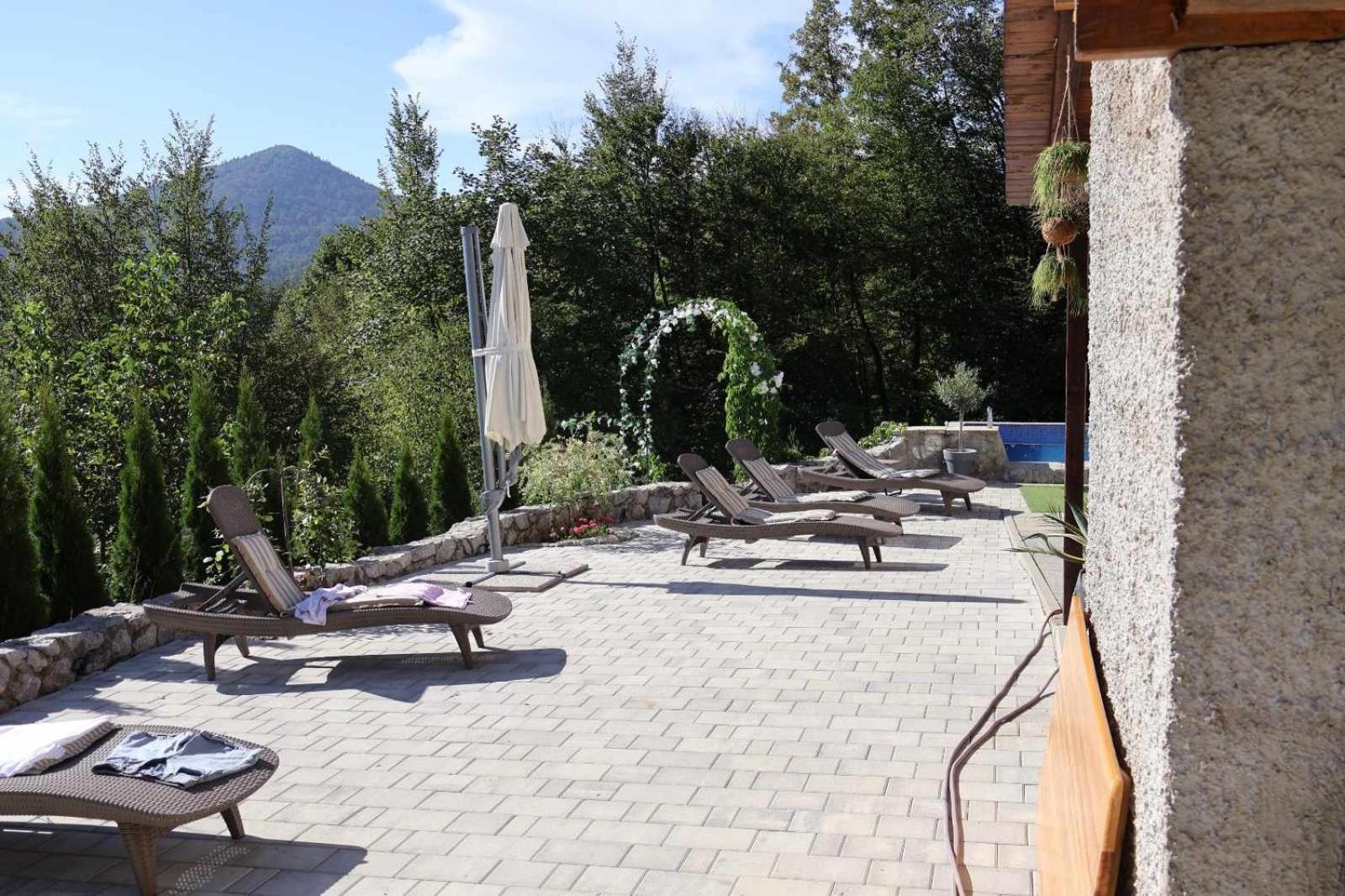 Villa Kuca Za Odmor "Neralic" à Josipdol Extérieur photo
