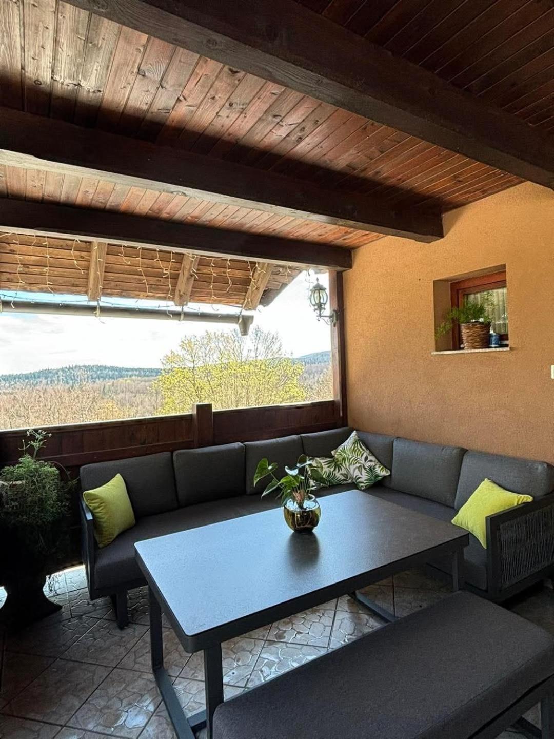 Villa Kuca Za Odmor "Neralic" à Josipdol Extérieur photo