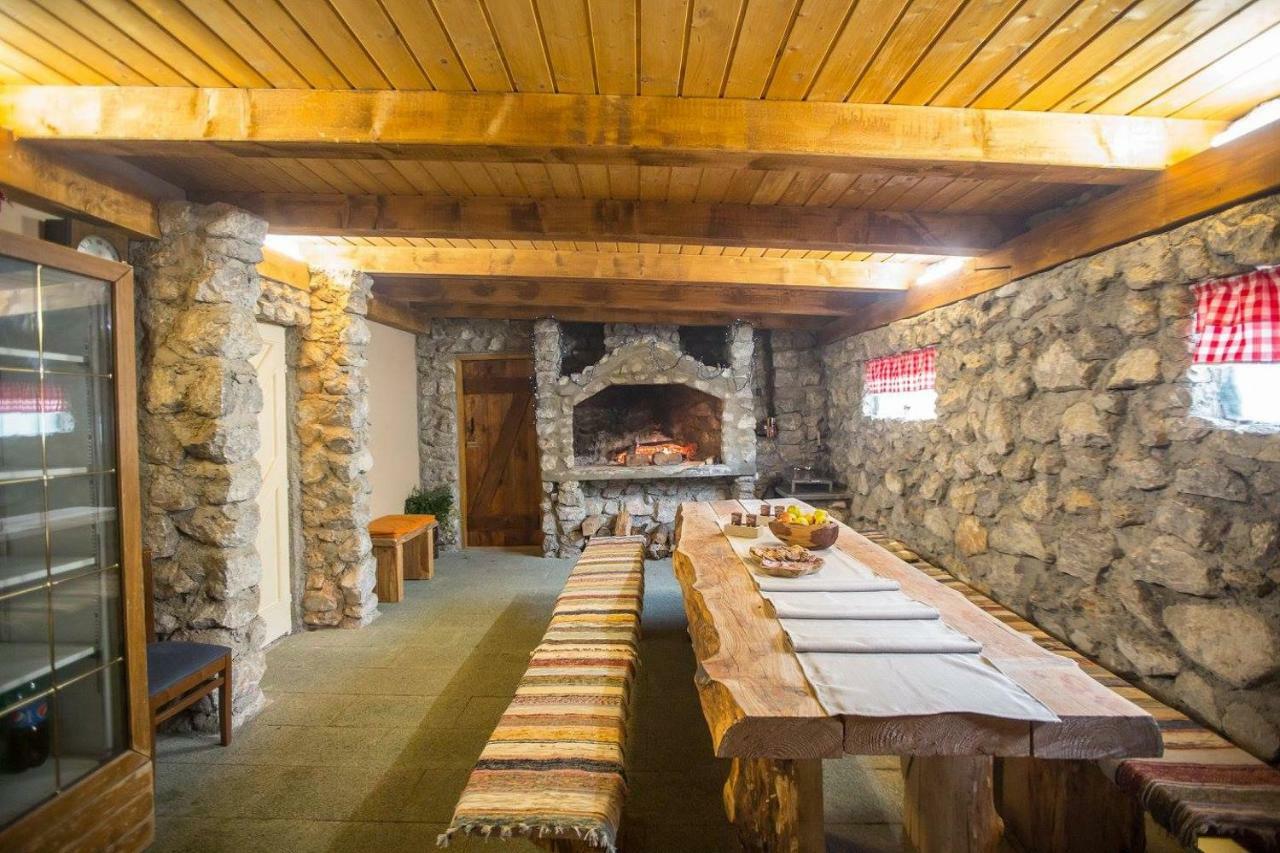 Villa Kuca Za Odmor "Neralic" à Josipdol Extérieur photo